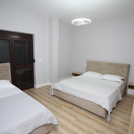 The Met Apartments Durrës Eksteriør billede