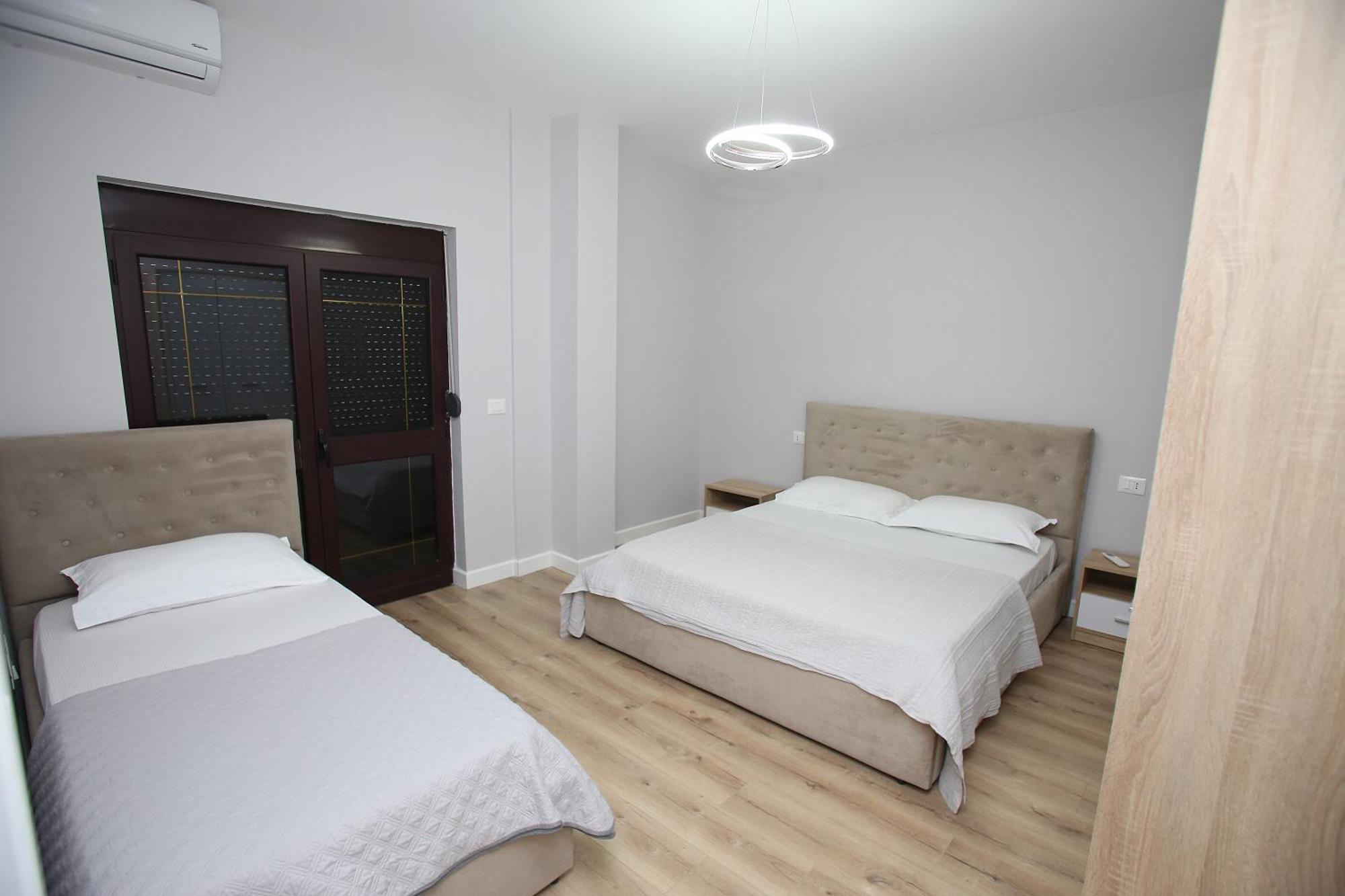 The Met Apartments Durrës Eksteriør billede
